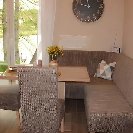 Apartment Am Muehlteich Neuhaus-Schierschnitz
